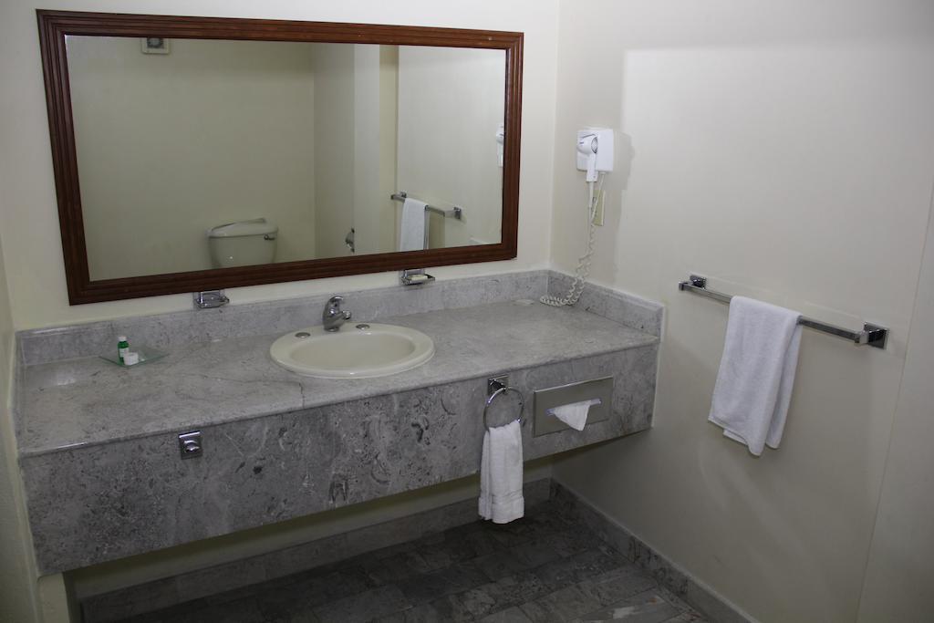 Hotel Tehuacan Plaza Εξωτερικό φωτογραφία
