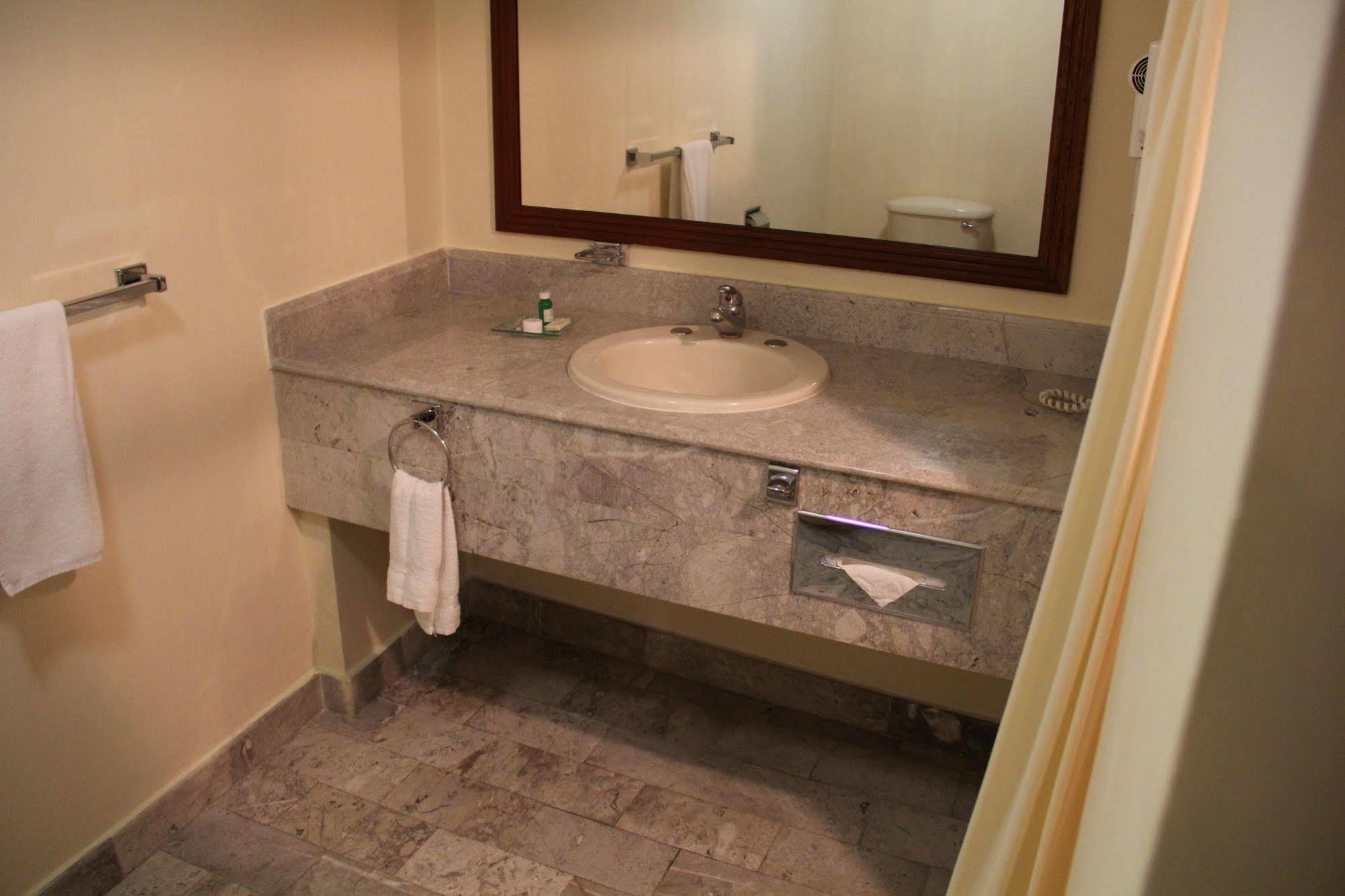 Hotel Tehuacan Plaza Εξωτερικό φωτογραφία
